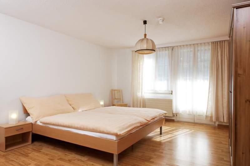 Ferienwohnung Bahnhoefli Lauterbrunnen Habitación foto