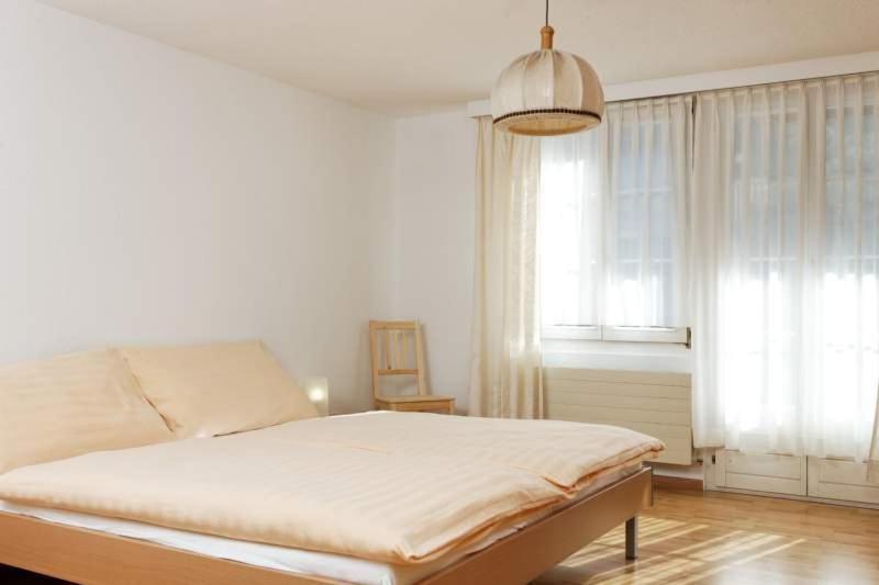 Ferienwohnung Bahnhoefli Lauterbrunnen Habitación foto